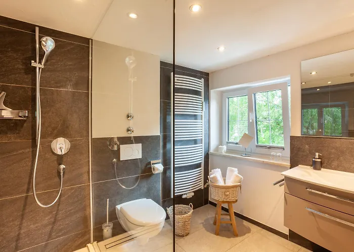 מלון Lustiger Hirsch