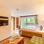 Hotel Lustiger Hirsch