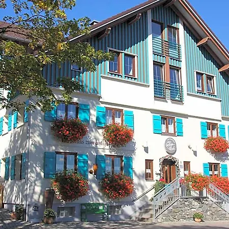 Lustiger Hirsch Hotel