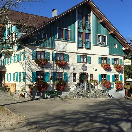 Lustiger Hirsch Hotel