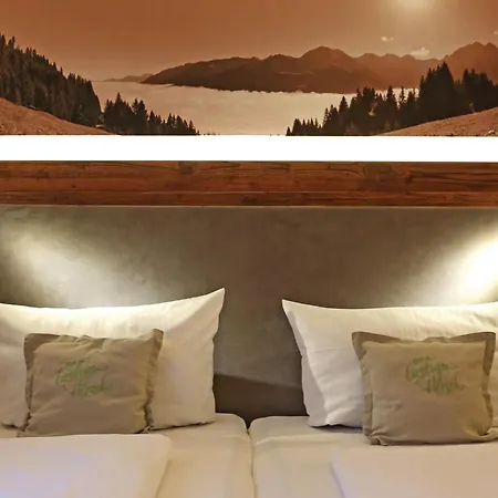 Lustiger Hirsch Hotel Akams